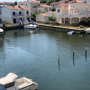 P-empuries 11k - Apartamento En La Marina De Cerca De La Playa Y Del Centro Appartement